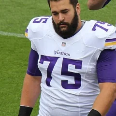 Matt Kalil height profile photo