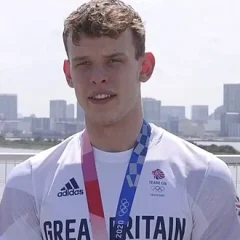 Matt Richards (swimmer) height profile photo