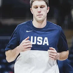 Matt Ryan (basketball) height profile photo