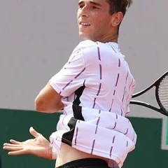 Matteo Gigante height profile photo