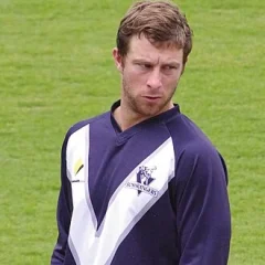 Matthew Wade height profile photo
