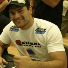 Maurício Rua height profile photo