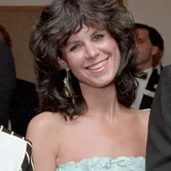 Mavis Leno height profile photo