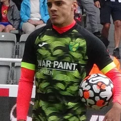 Max Aarons height profile photo