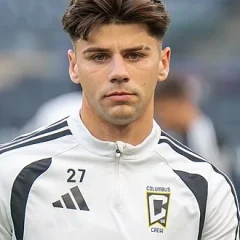 Max Arfsten height profile photo