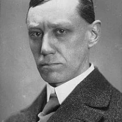 Max Schreck height profile photo