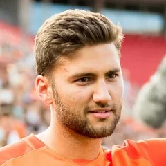 Maxi Kleber height profile photo