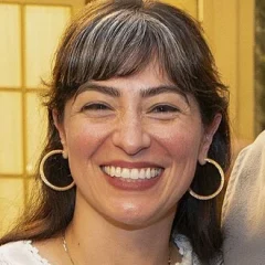 Melissa Villaseñor height profile photo
