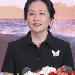 Meng Wanzhou height profile photo