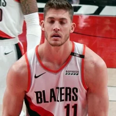 Meyers Leonard height profile photo