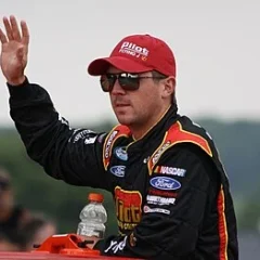 Michael Annett height profile photo