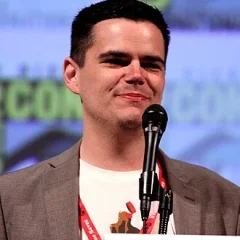 Michael Ausiello height profile photo
