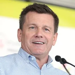 Michael Bidwill height profile photo