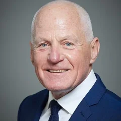 Michael Cashman height profile photo