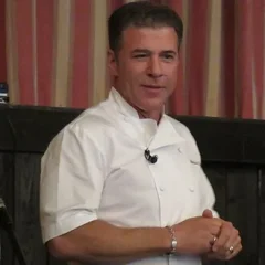 Michael Chiarello height profile photo