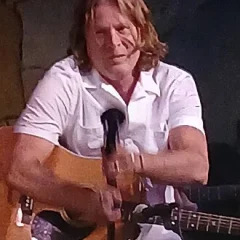 Michael Corcoran (musician) height profile photo