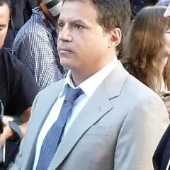 Michael De Luca height profile photo