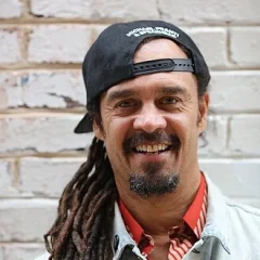 Michael Franti height profile photo