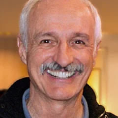 Michael Gross (actor) height profile photo