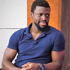 Michael Luwoye height profile photo