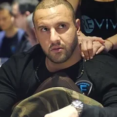 Michael Mizrachi height profile photo