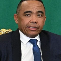 Michael Randrianirina height profile photo