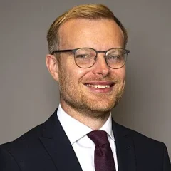 Michael Shanks (politician) height profile photo