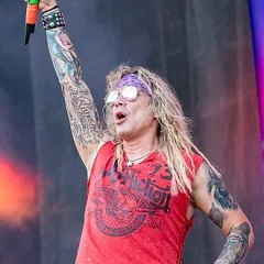 Michael Starr (singer) height profile photo