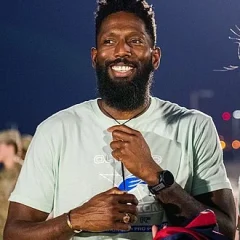 Michael Tinsley height profile photo