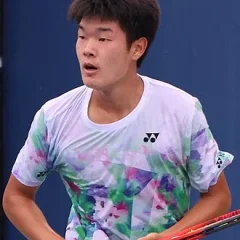 Michael Zheng height profile photo