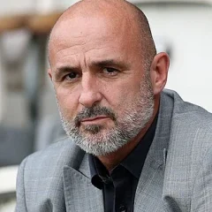 Michał Probierz height profile photo