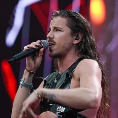 Michał Szpak height profile photo