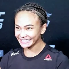 Michelle Waterson-Gomez height profile photo