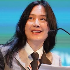 Michelle Zauner height profile photo