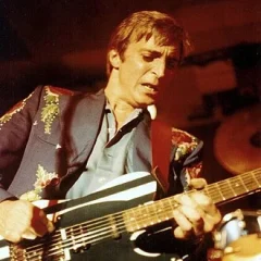 Mick Ronson height profile photo