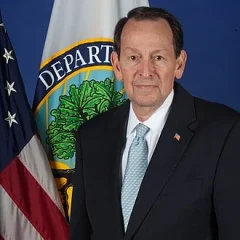 Mick Zais height profile photo