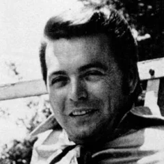 Mickey Gilley height profile photo