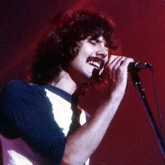 Mickey Thomas (singer) height profile photo