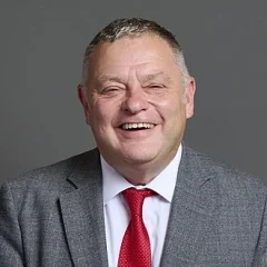 Mike Amesbury height profile photo