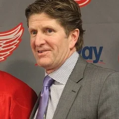 Mike Babcock height profile photo