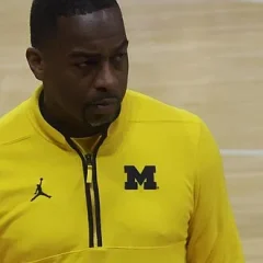 Mike Boynton height profile photo