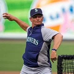 Mike Brumley (infielder) height profile photo