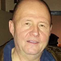 Mike Bullard (comedian) height profile photo