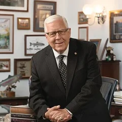 Mike Enzi height profile photo