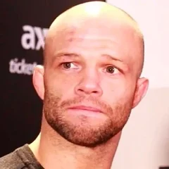 Mike Grundy height profile photo