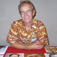 Mike Lookinland height profile photo