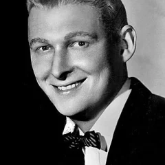 Mike Nichols height profile photo