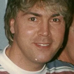 Mike Nolan (singer) height profile photo