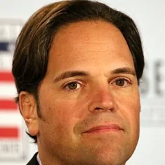 Mike Piazza height profile photo