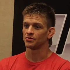 Mike Pyle (fighter) height profile photo